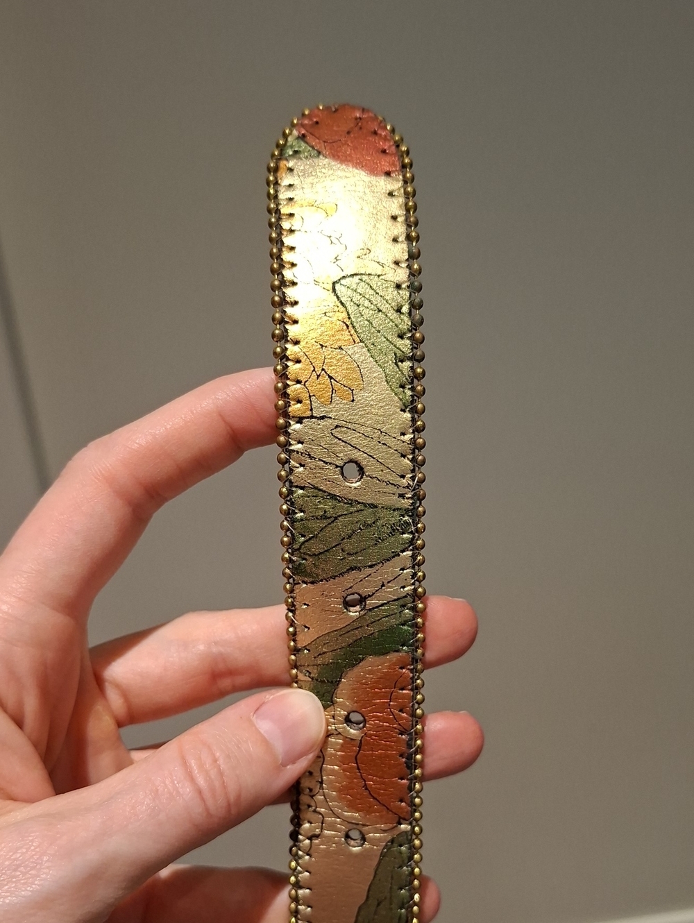 Vintage Dakota Gold & Floral Leather Belt w/ Gold Bead Accent - Picture 4 of 6